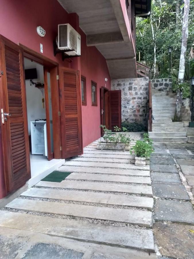 Villa Felix Suites E Chales Убатуба Екстериор снимка