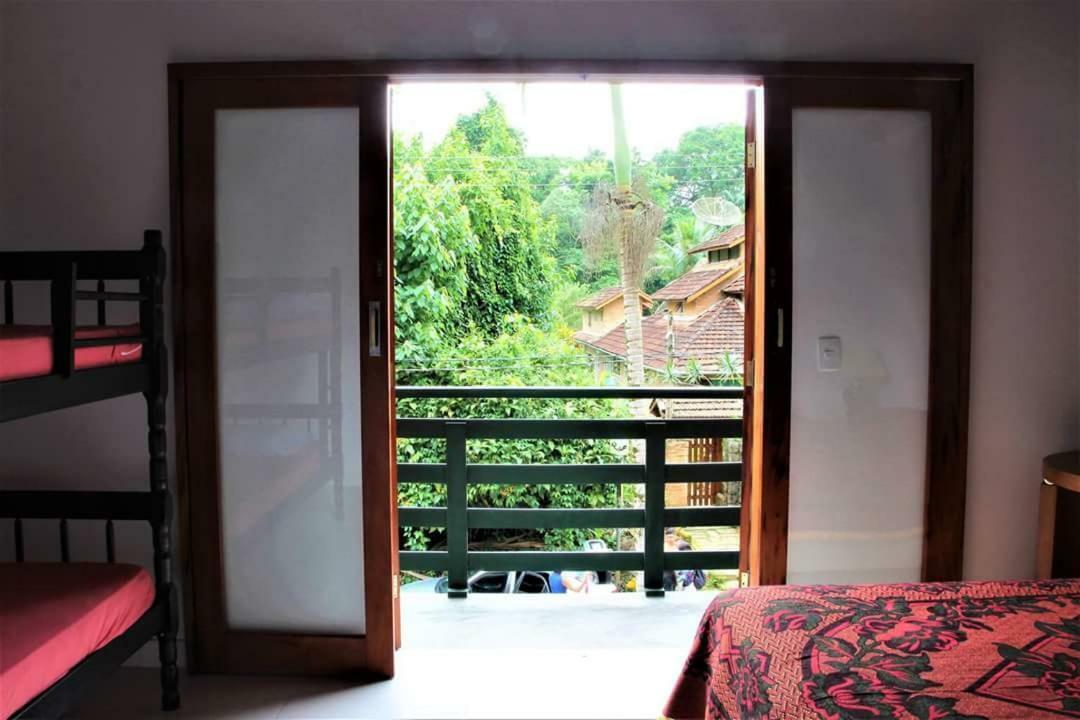 Villa Felix Suites E Chales Убатуба Екстериор снимка