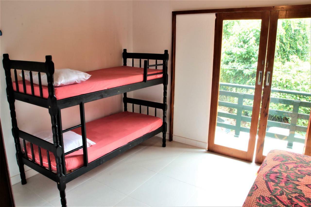 Villa Felix Suites E Chales Убатуба Екстериор снимка
